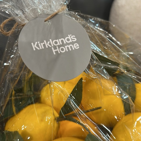 Yellow Lemon Decor - Picture 3 of 3